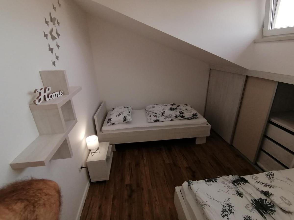 Apartmani Kiko Porec Exterior photo